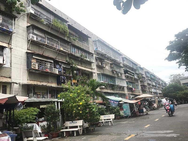 TPHCM yêu cầu sớm xây mới hai chung cư sắp sập ảnh 1