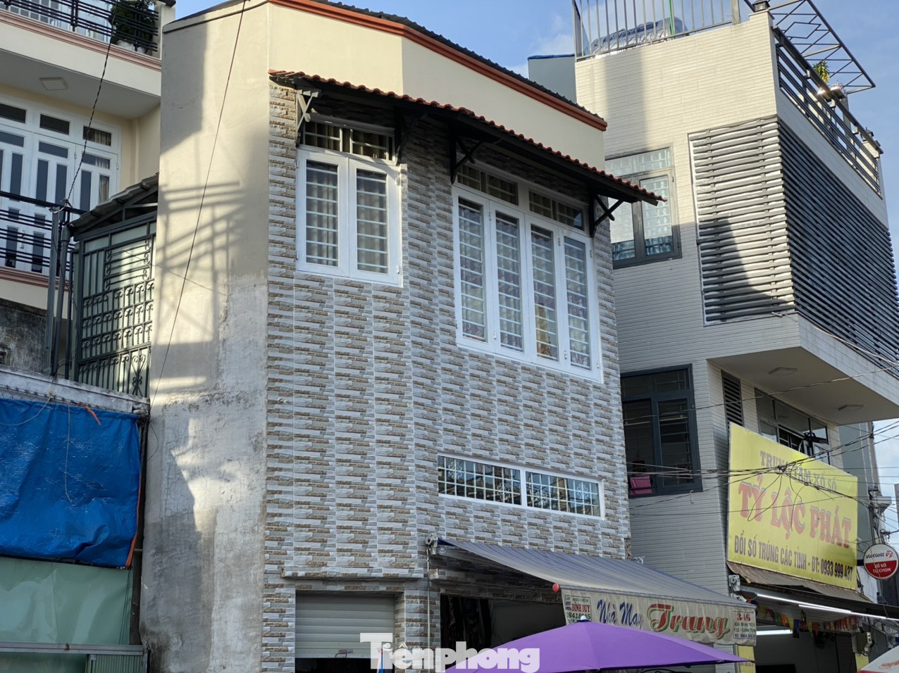 Loạt nhà siêu mỏng ở Sài Gòn vì 'nhường' đất mở rộng đường ảnh 16