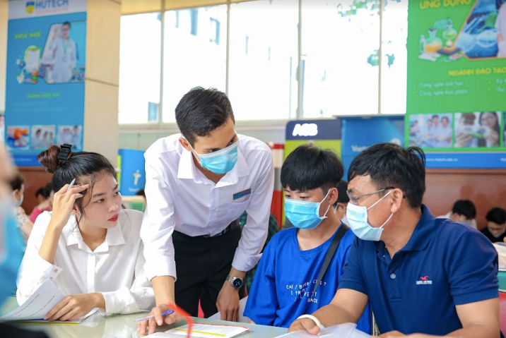 Trường ĐH Công nghệ TP. HCM công bố 4 phương án tuyển sinh cho năm 2021 ảnh 1