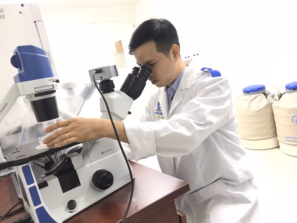 Tân Phó Giáo sư trẻ nhất: Đường tới thành công không trải hoa hồng ảnh 1