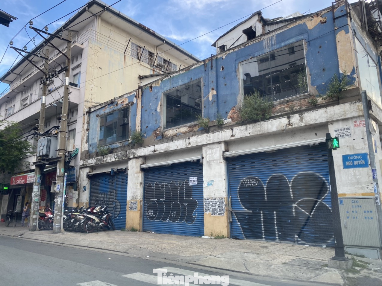 Nhà phố tiền tỷ 'thi nhau' đóng cửa, treo biển cho thuê ở trung tâm Sài Gòn ảnh 17