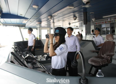 Gửi sách miễn phí đến nhà cho sinh viên học ảnh 1