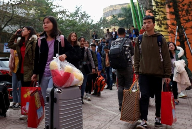 Sinh viên nghỉ tết Tân Sửu gần 1 tháng ảnh 1