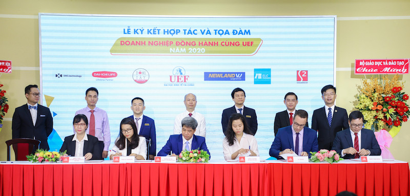 ĐH Kinh tế Tài chính TP. HCM hợp tác với 24 doanh nghiệp để đảm bảo việc làm cho sinh viên ảnh 1