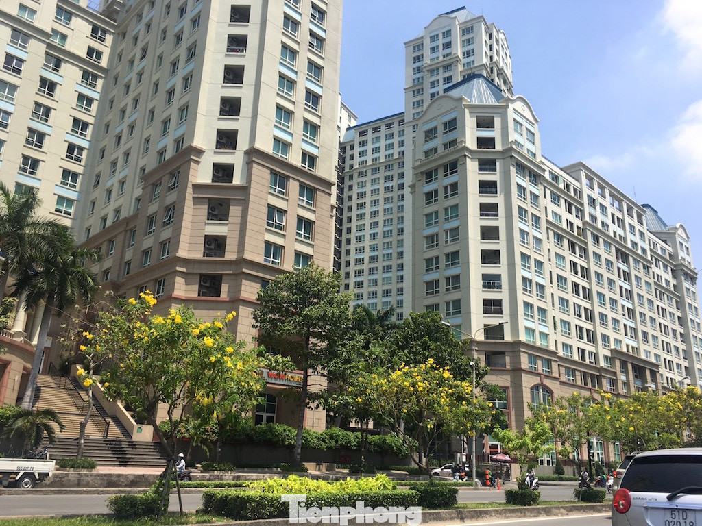 Tận thấy tuyến đường gánh cả 'rừng' chung cư ở TPHCM bị thanh tra quy hoạch ảnh 15