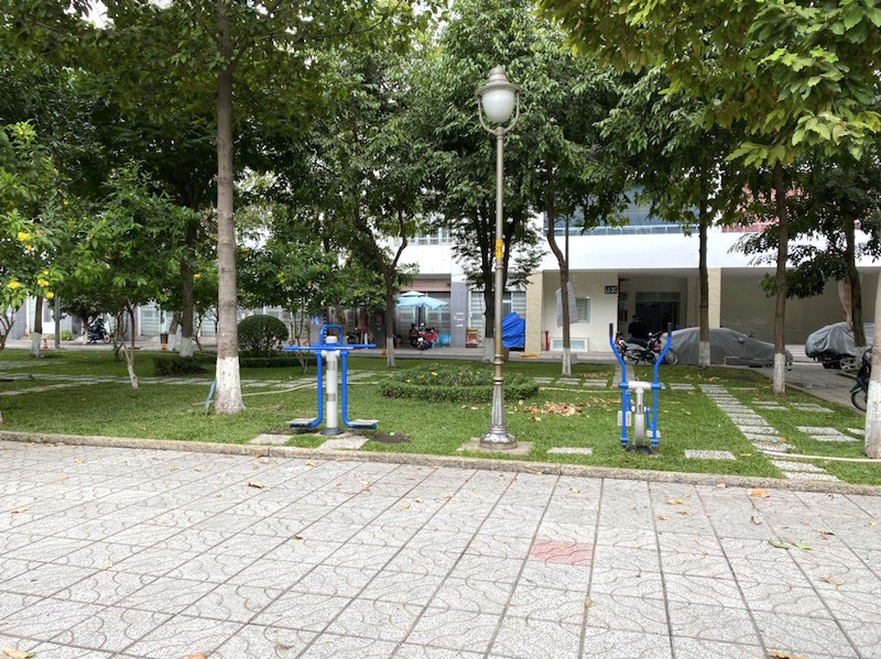 Công viên Sài Gòn đìu hiu giữa mùa dịch COVID-19 ảnh 18