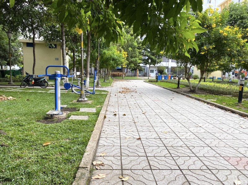 Công viên Sài Gòn đìu hiu giữa mùa dịch COVID-19 ảnh 19