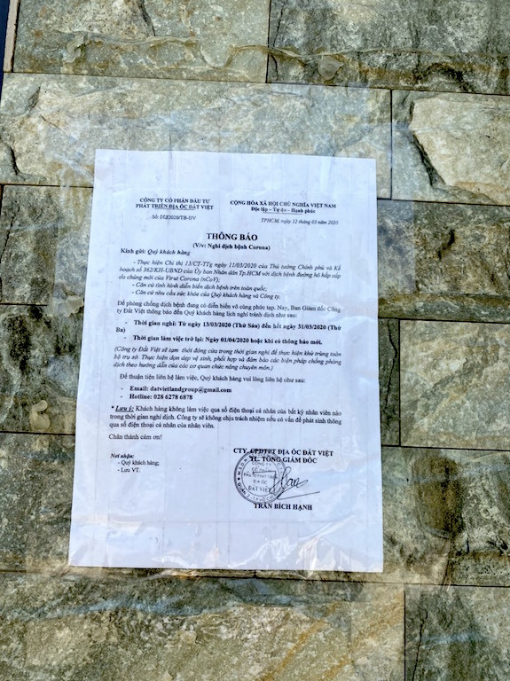 Hàng loạt sàn môi giới bất động sản đóng cửa vì dịch Covid-19 ảnh 5