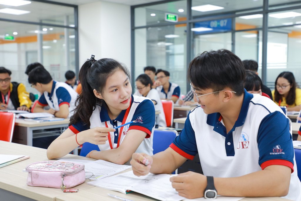 Trường ĐH Kinh tế Tài chính TP. HCM công bố đề án tuyển sinh 2020 ảnh 1