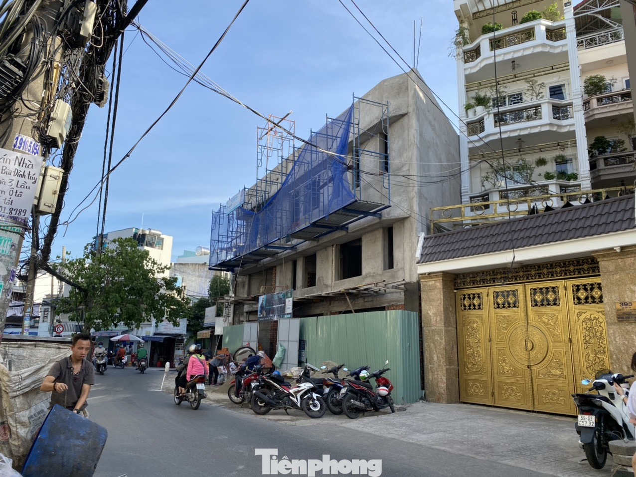Loạt nhà siêu mỏng ở Sài Gòn vì 'nhường' đất mở rộng đường ảnh 26