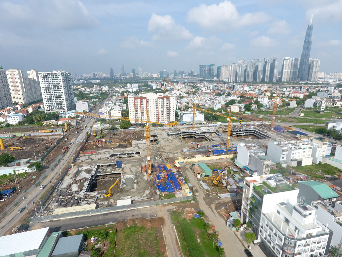 TPHCM xin Thủ tướng gỡ vướng cho 63 dự án bất động sản ảnh 1