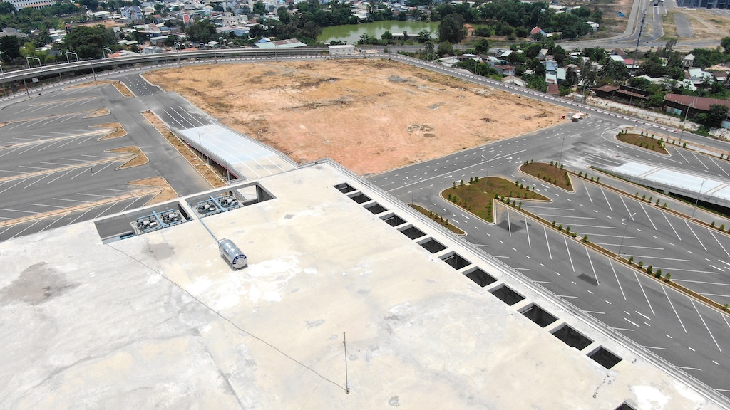 Bến xe Miền Đông mới vẫn tiếp tục trễ hẹn ảnh 14