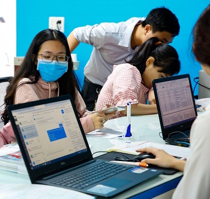 Phổ điểm thi tốt nghiệp tăng, điểm chuẩn vào các trường đại học ra sao? ảnh 2