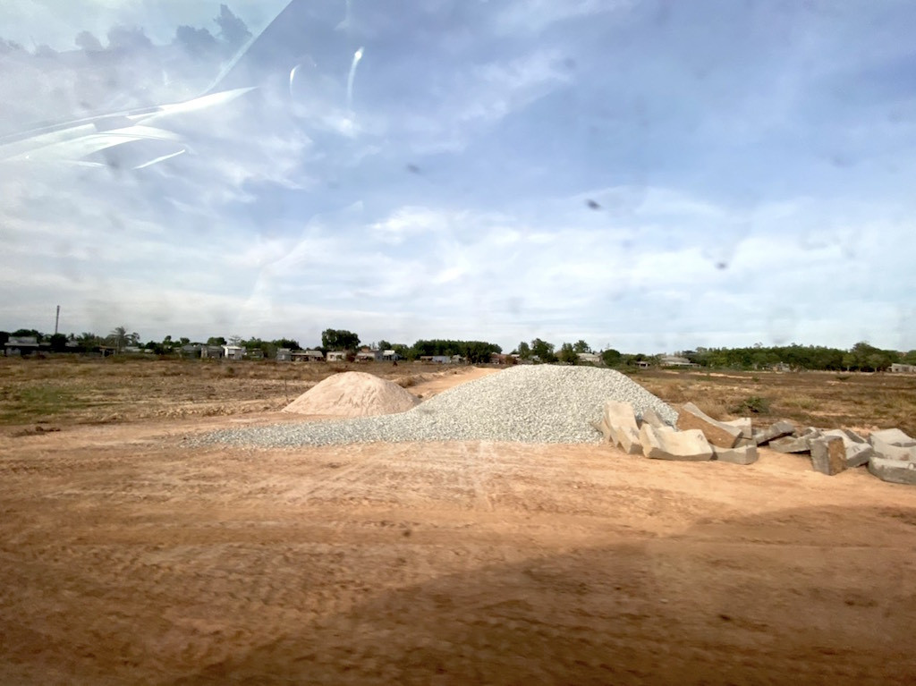 Cận cảnh khu đất ở Bà Rịa-Vũng Tàu đang bị kiểm tra vì bán đất nền kiểu Alibaba ảnh 37