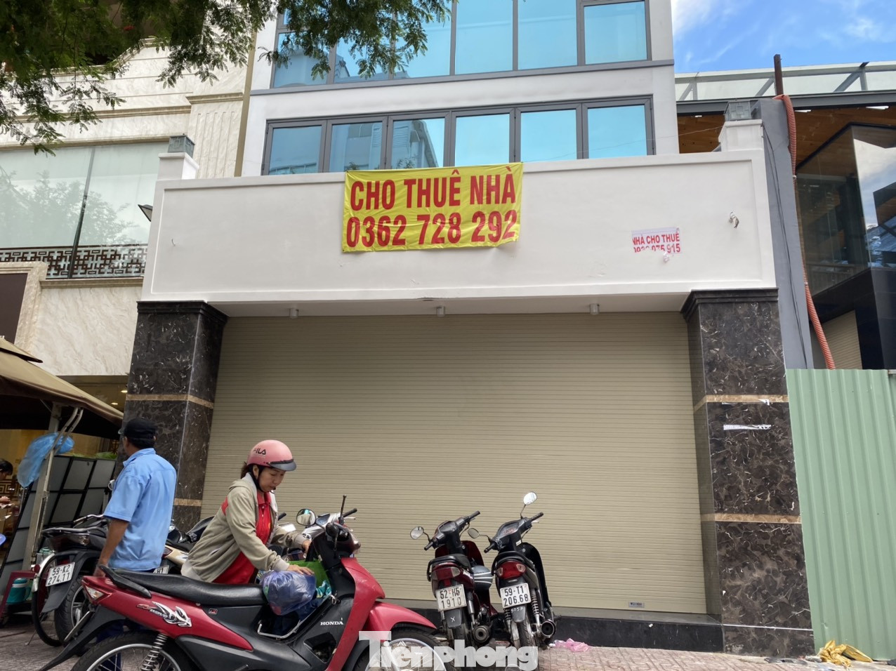 Nhà phố tiền tỷ 'thi nhau' đóng cửa, treo biển cho thuê ở trung tâm Sài Gòn ảnh 7