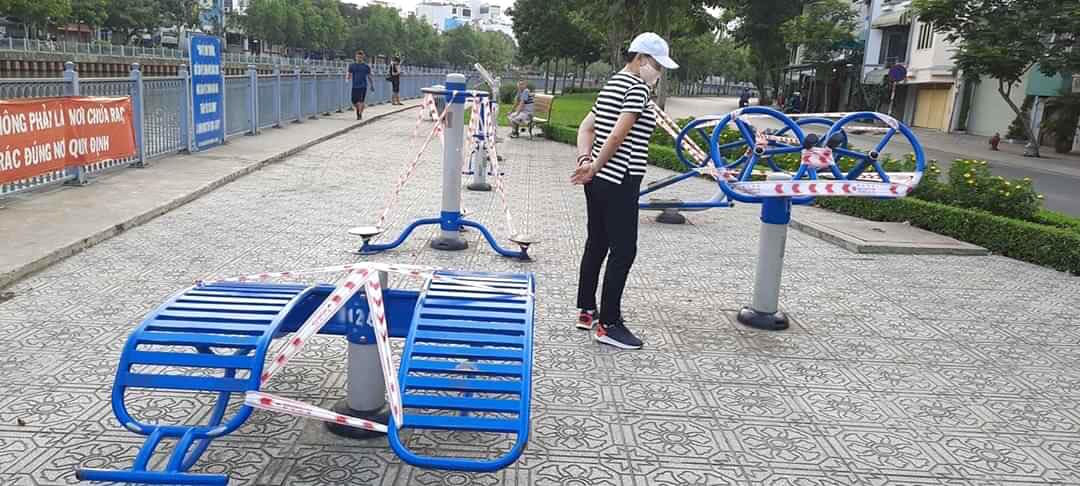Công viên Sài Gòn đìu hiu giữa mùa dịch COVID-19 ảnh 2