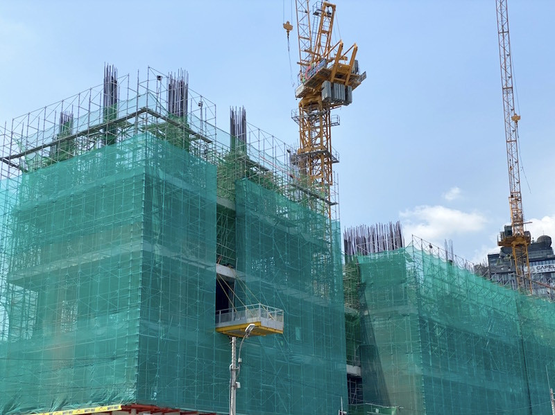 Sài Gòn đường phố vắng tanh, công trường vẫn tấp nập thi công ảnh 16