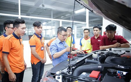 Ngành Kỹ thuật, Sức khỏe xét tuyển cả môn Lịch sử, Địa lý ảnh 2