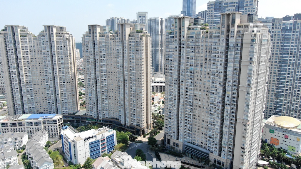 Tận thấy tuyến đường gánh cả 'rừng' chung cư ở TPHCM bị thanh tra quy hoạch ảnh 23