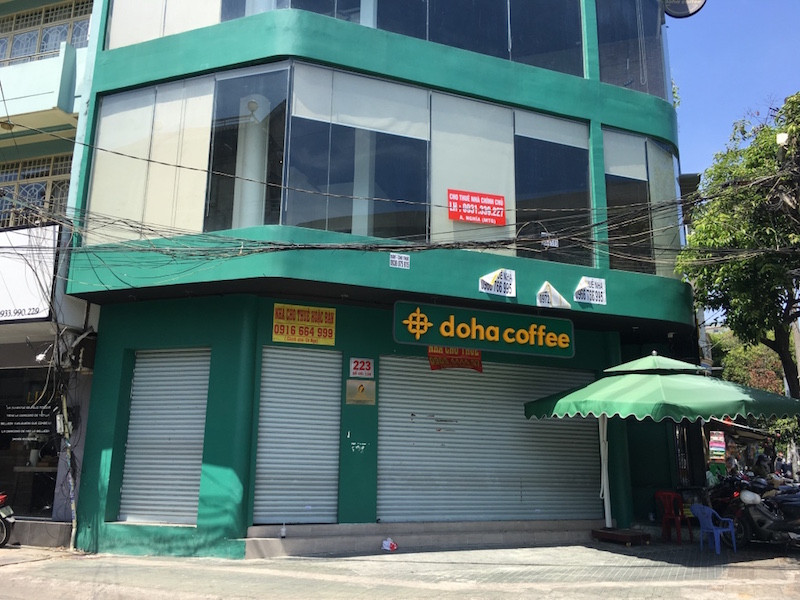 Mặt bằng 'tiền tỷ' bỏ hoang ở Sài Gòn vì dịch Covid-19 ảnh 16
