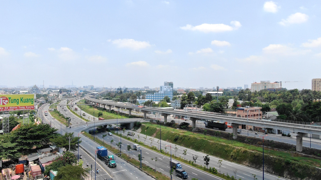 Tuyến metro đầu tiên của Sài Gòn đang thi công tới đâu? ảnh 12