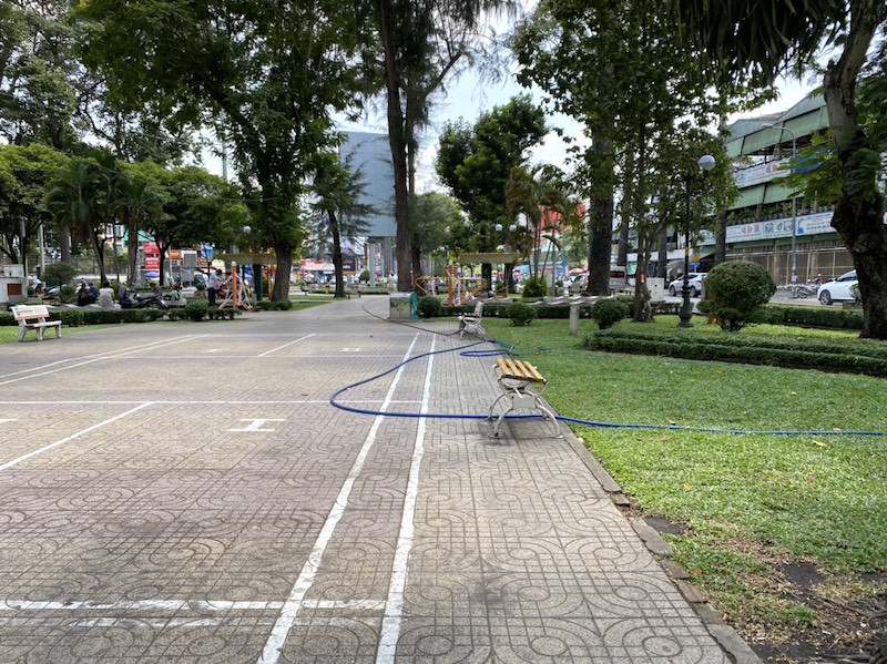 Công viên Sài Gòn đìu hiu giữa mùa dịch COVID-19 ảnh 14