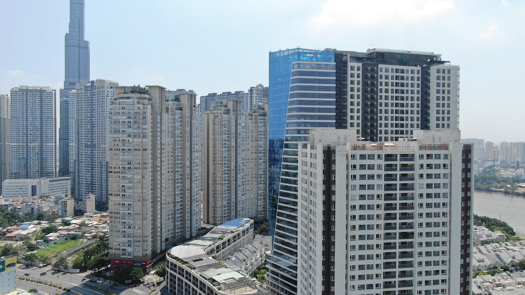 Con đường dài hơn 3km gánh cả 'rừng chung cư' ở Sài Gòn ảnh 9