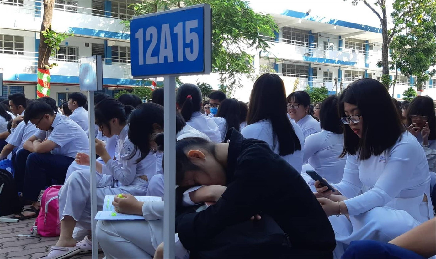 Sở Giáo dục TPHCM hợp thức hóa việc dạy thêm, học thêm? ảnh 1