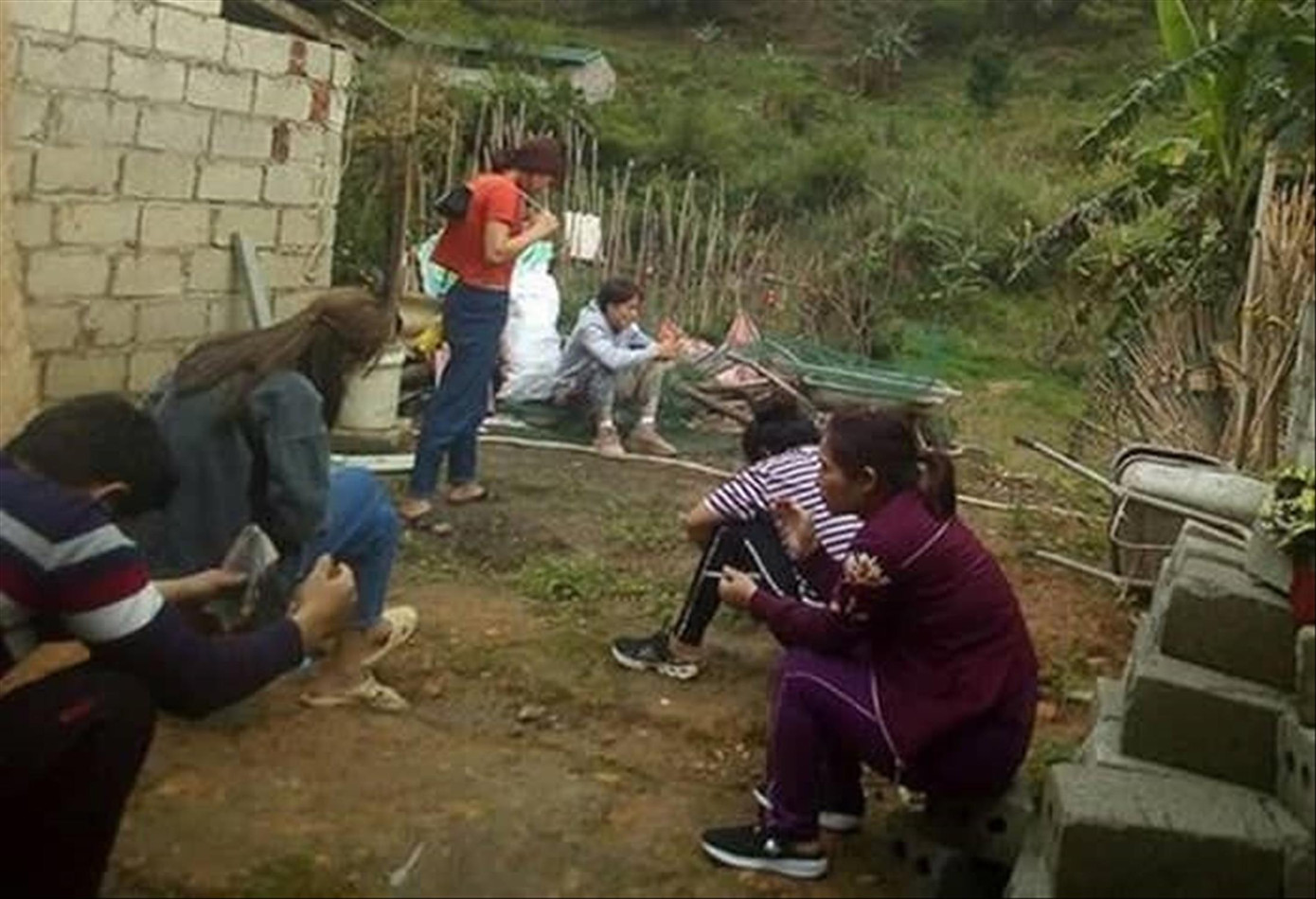 Vấn nạn lao động 'chui': Rủi ro và cạm bẫy ảnh 1