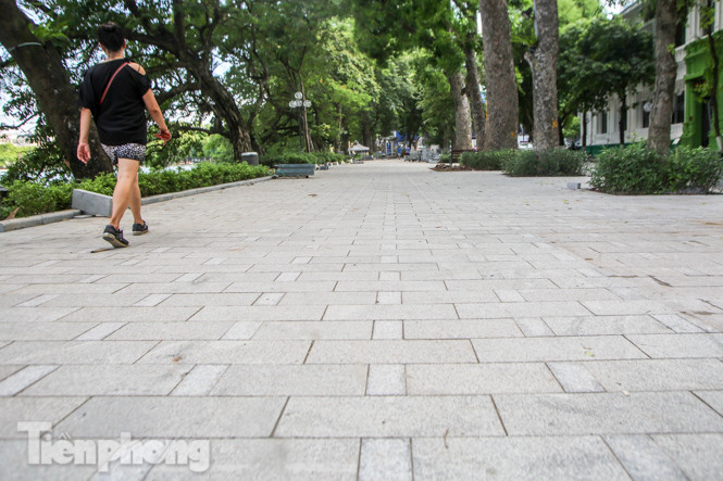 Diện mạo Hồ Gươm thay đổi ra sao trước ngày 'về đích'? ảnh 11