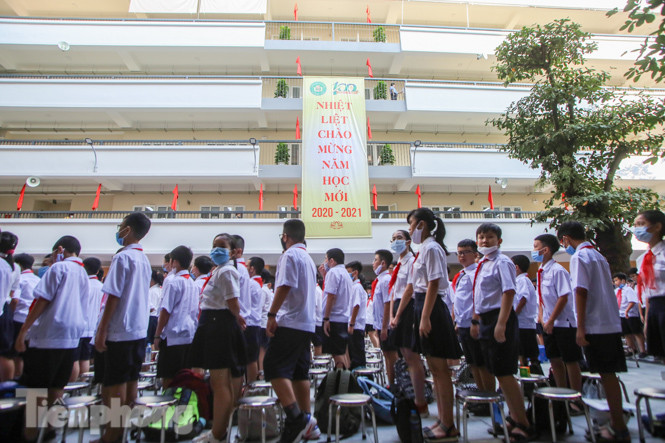 Lễ khai giảng đặc biệt tại ngôi trường trăm tuổi ở Hà Nội ảnh 6