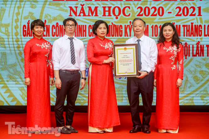 Lễ khai giảng đặc biệt tại ngôi trường trăm tuổi ở Hà Nội ảnh 11