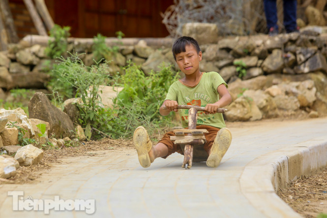 Nín thở thú trượt xe tự chế của các ‘tay đua nhí’ vùng cao ảnh 3