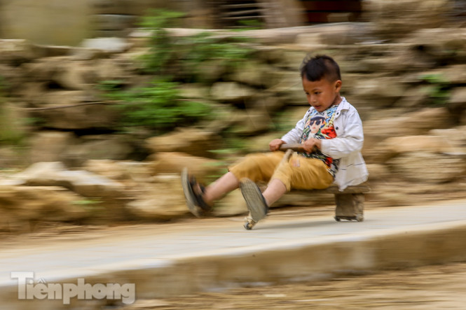 Nín thở thú trượt xe tự chế của các ‘tay đua nhí’ vùng cao ảnh 6