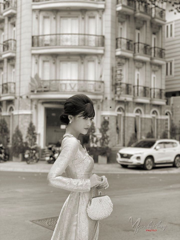 Á hậu Thuý Vân khoe khéo mẹ chồng tương lai trong Ngày của Mẹ ảnh 11