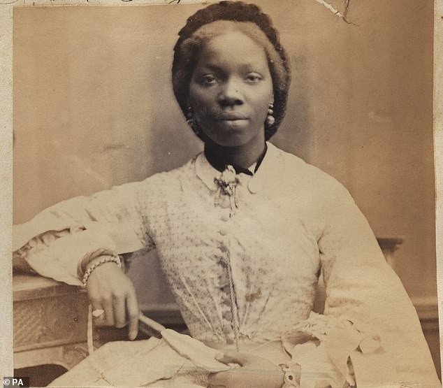 Chân dung Công chúa châu Phi bị bán làm nô lệ, được nữ hoàng Anh đỡ đầu ảnh 1