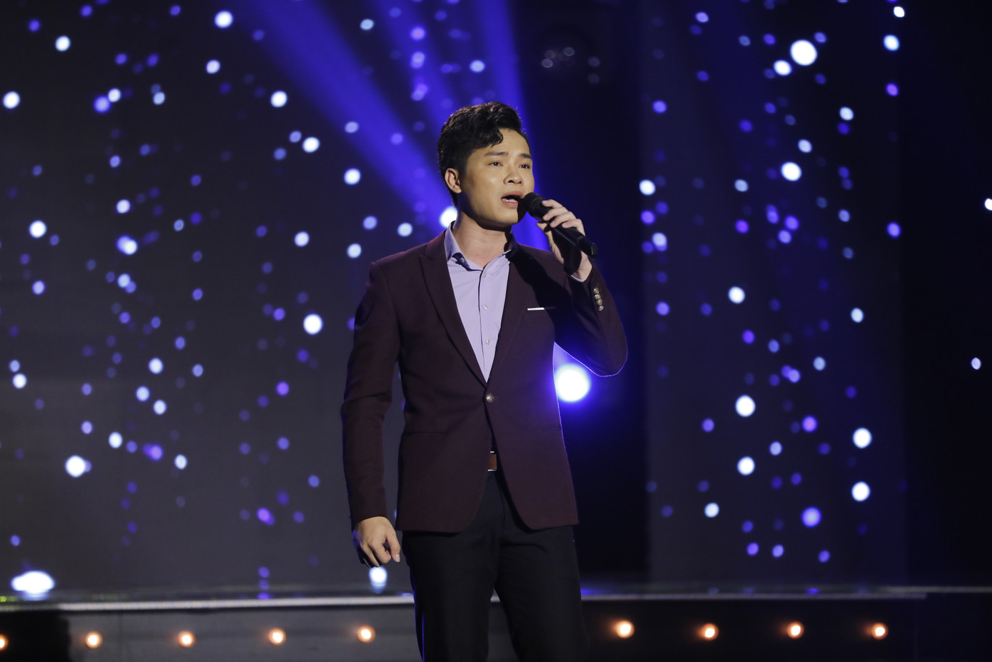 Ngọc Sơn cho biết 'có kinh nghiệm thất tình' nhưng chưa chiếm được lòng người khác ảnh 4