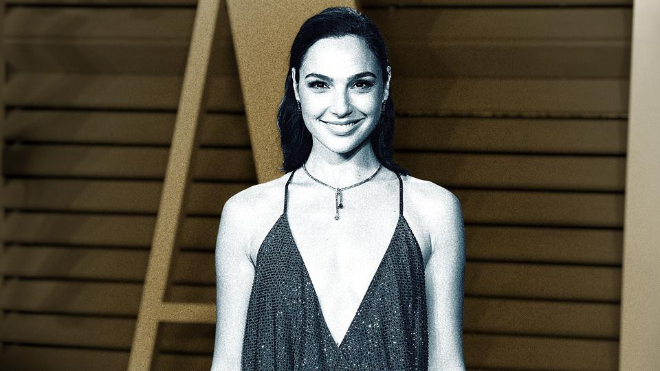 Sofia Vergara dẫn đầu top 10 cô đào ‘cá kiếm’ nhất năm, bỏ xa á quân Angelina Jolie ảnh 3