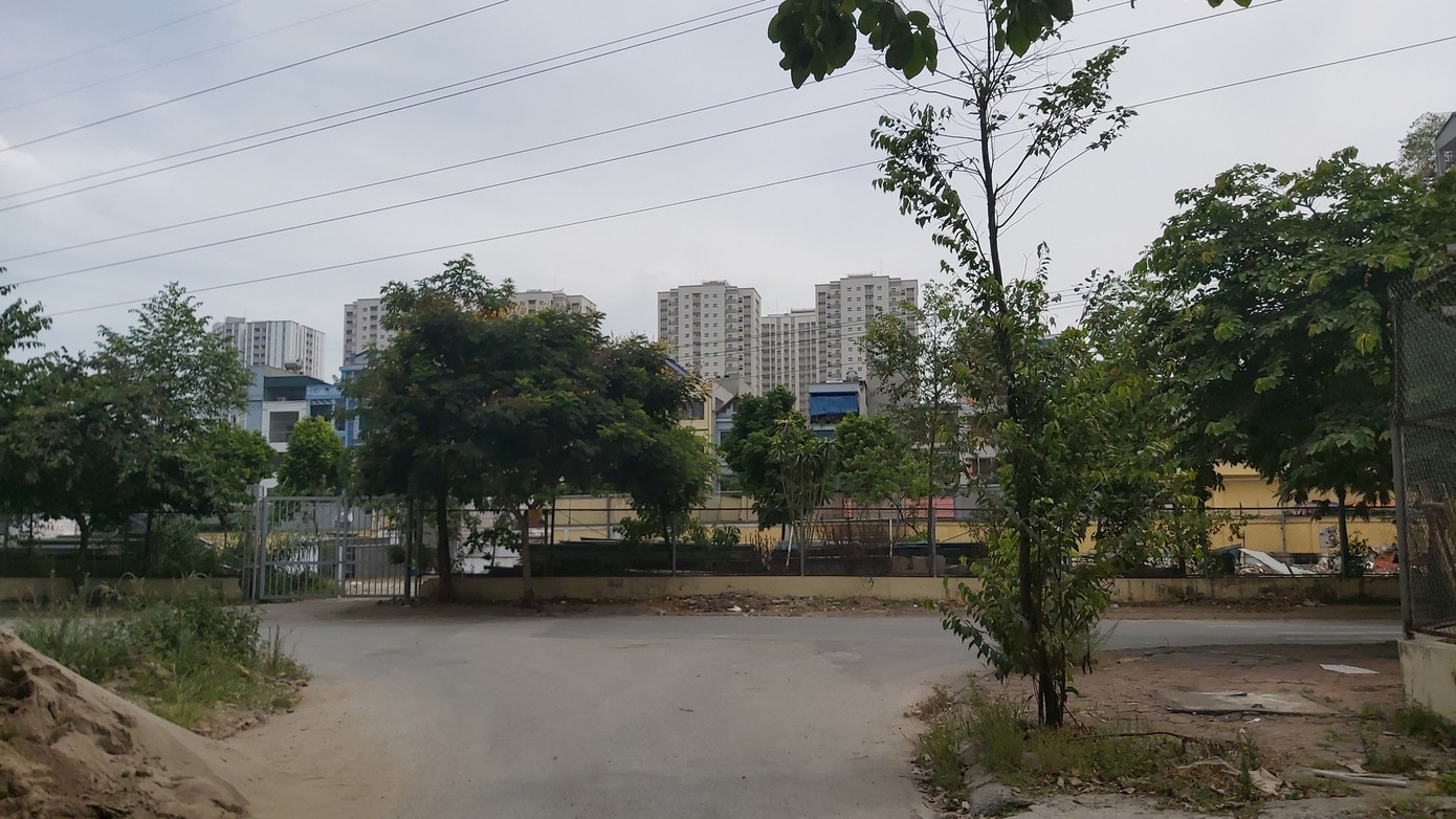 Cận cảnh tháo dỡ nhà xưởng mọc như nấm, có dấu hiệu bảo kê tại quận Hà Đông ảnh 1