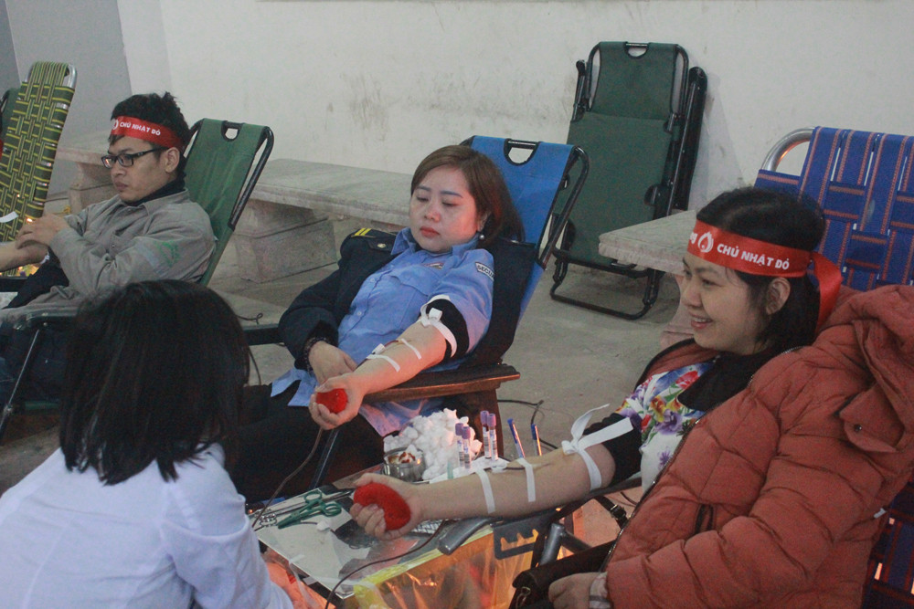 Hơn 1000 tình nguyện viên Ninh Bình hưởng ứng Chủ nhật Đỏ ảnh 11