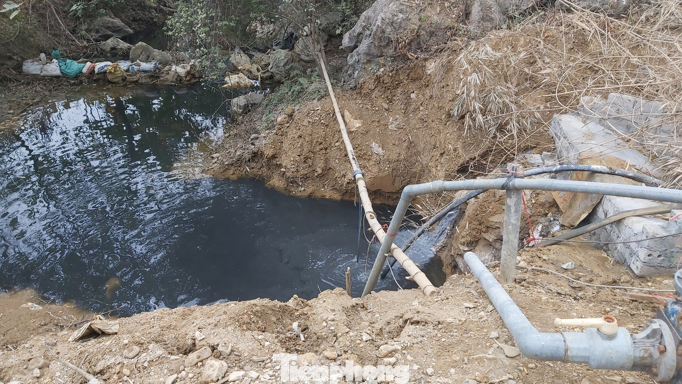 Mập mờ trong xử lý lò đốt thải khói độc, nước đen ở ngoại thành Hà Nội ảnh 2