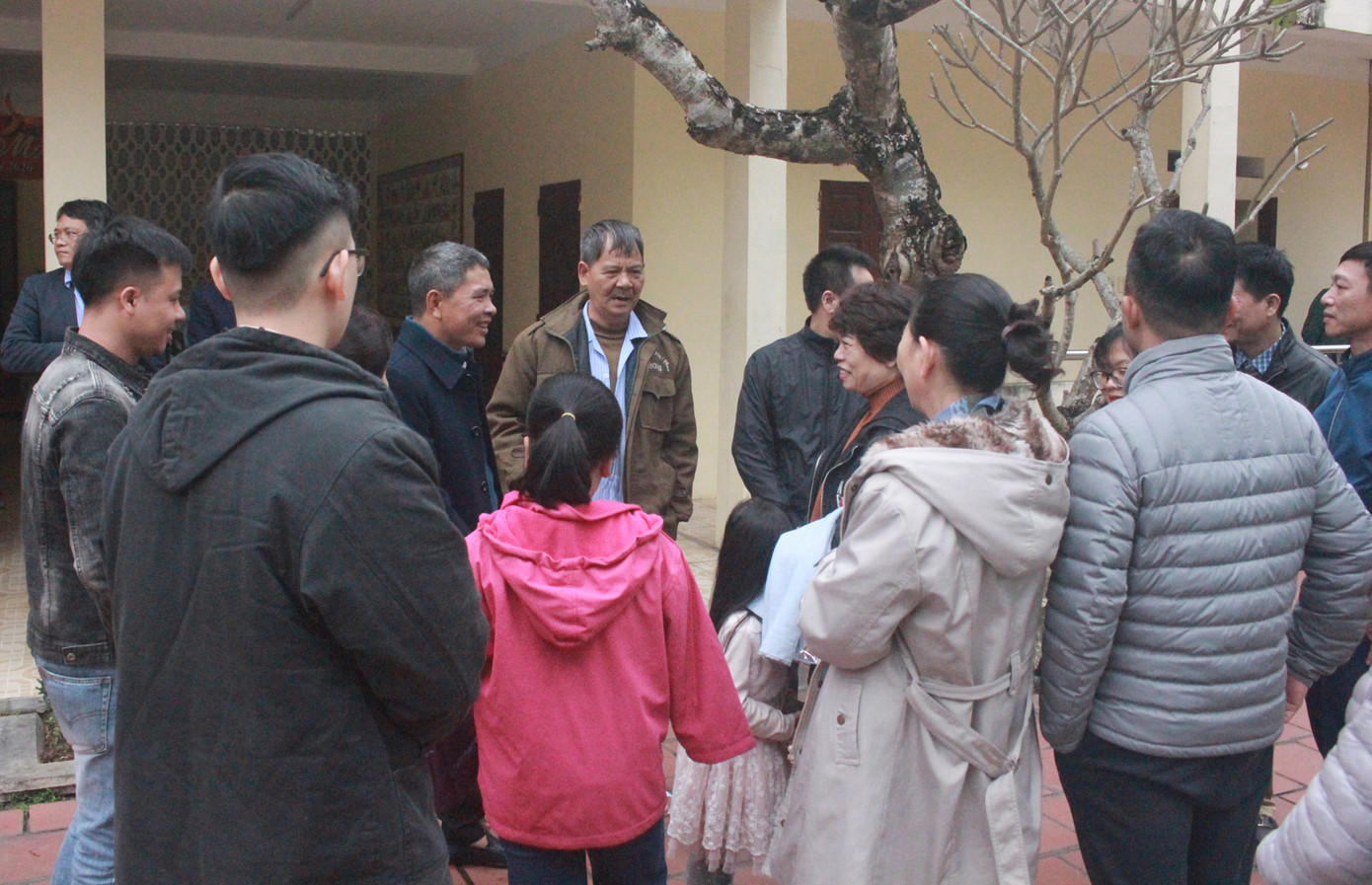 Chúc Tết, trao quà cho thương, bệnh binh tại Ninh Bình và Thái Bình ảnh 8