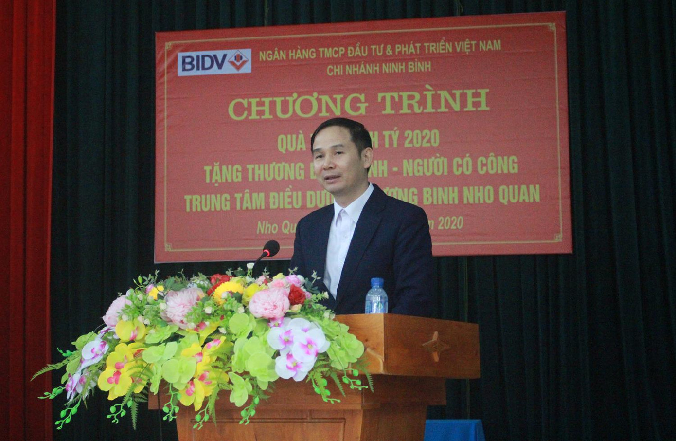 Chúc Tết, trao quà cho thương, bệnh binh tại Ninh Bình và Thái Bình ảnh 5