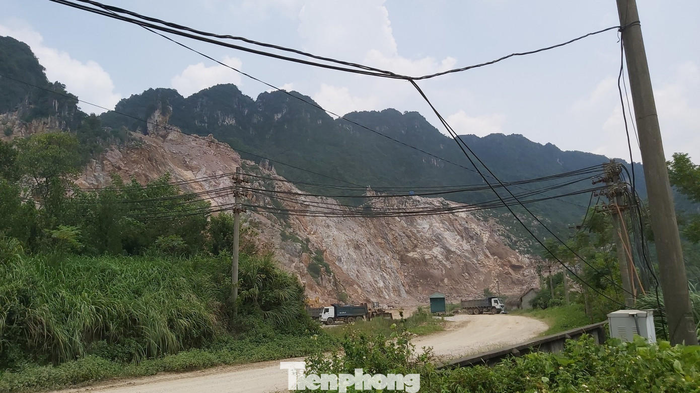 Khu dân cư ở Hòa Bình khốn khổ vì công trường khai thác đá nổ mìn ngày đêm ảnh 5