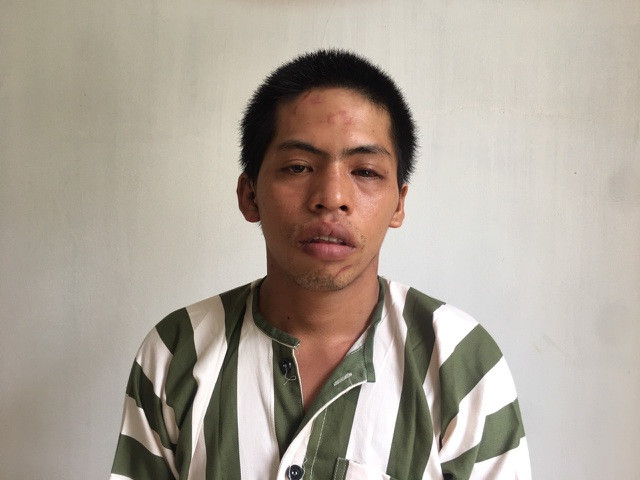 Nam thanh niên xách dao đuổi chém cả xóm, nghi đâm chết 1 người ảnh 1