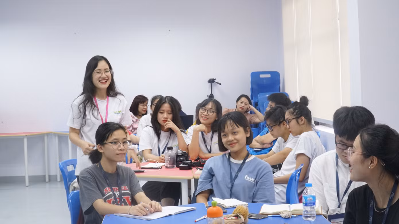 Tăng cường khả năng viết tin bài về môi trường cho thanh thiếu niên ảnh 1
