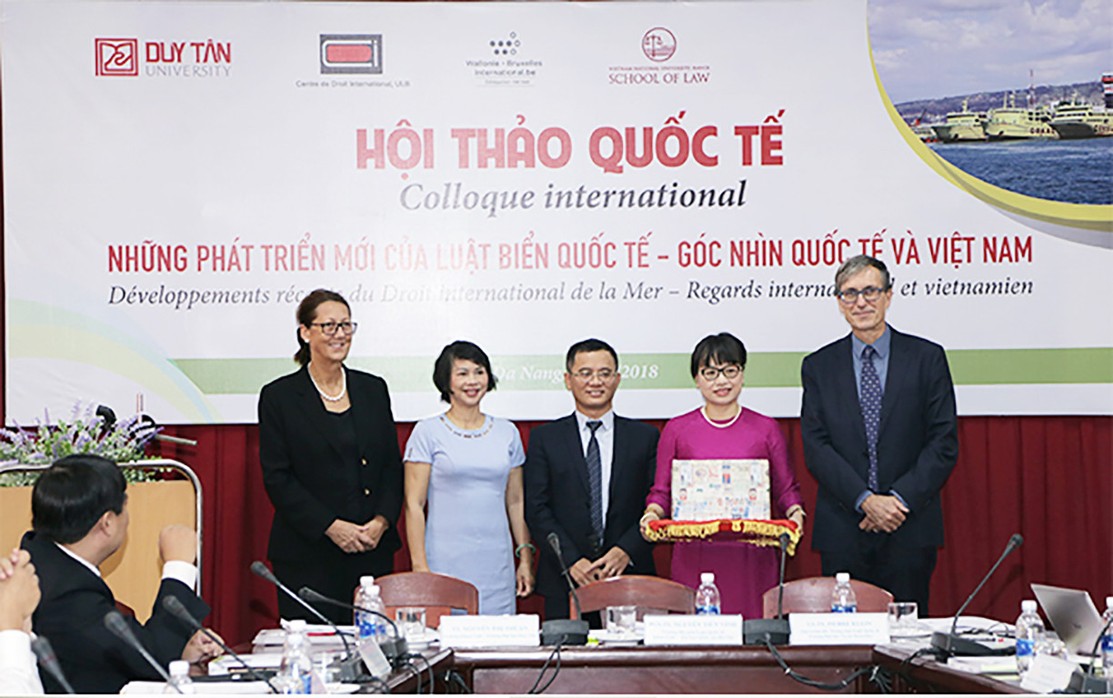 Ngành Luật và Luật Kinh tế: Sứ mệnh của cán cân công lý ảnh 1