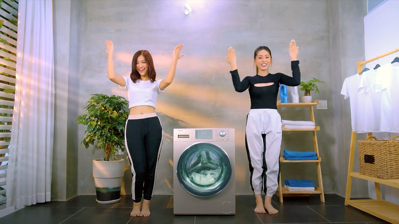 Á hậu Phương Nga và Kiều Loan khoe vũ đạo điêu luyện ảnh 3