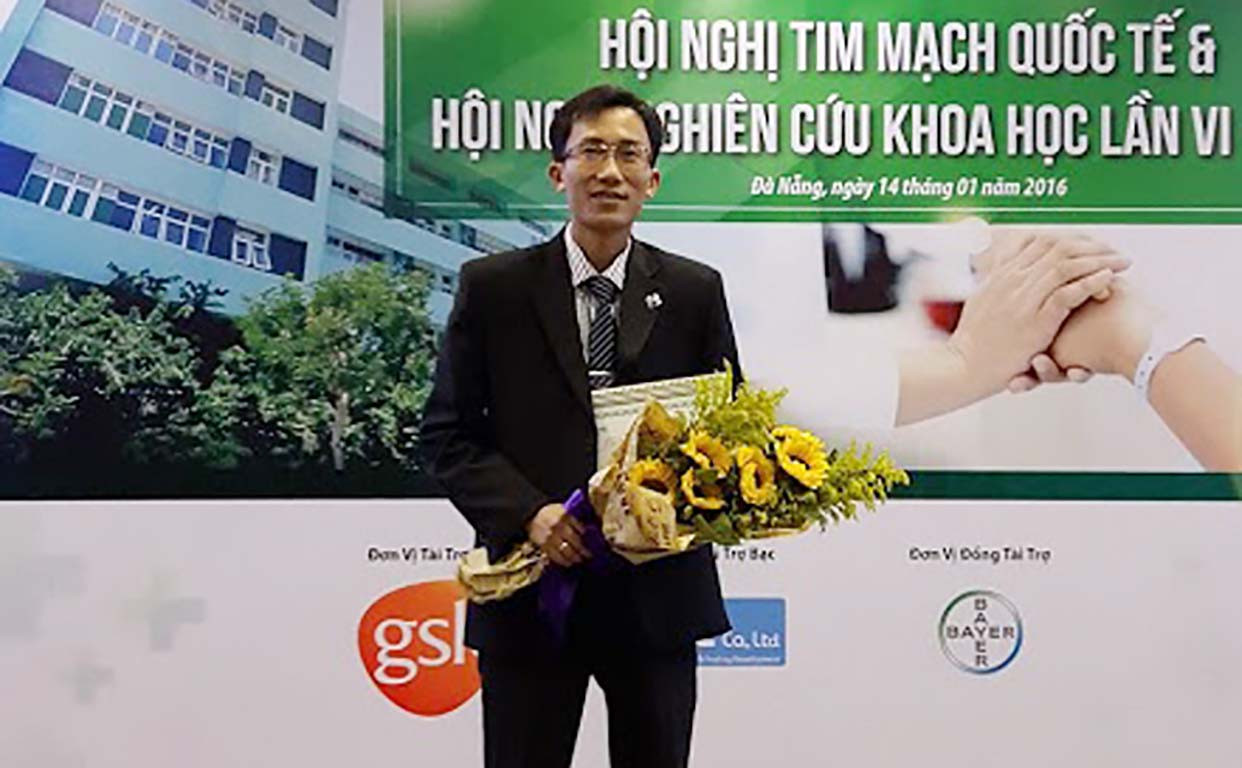 Thạc sĩ Điều dưỡng ĐH Duy Tân làm Điều dưỡng trưởng, Khoa Cấp cứu Bệnh viện Hoàn Mỹ ảnh 1