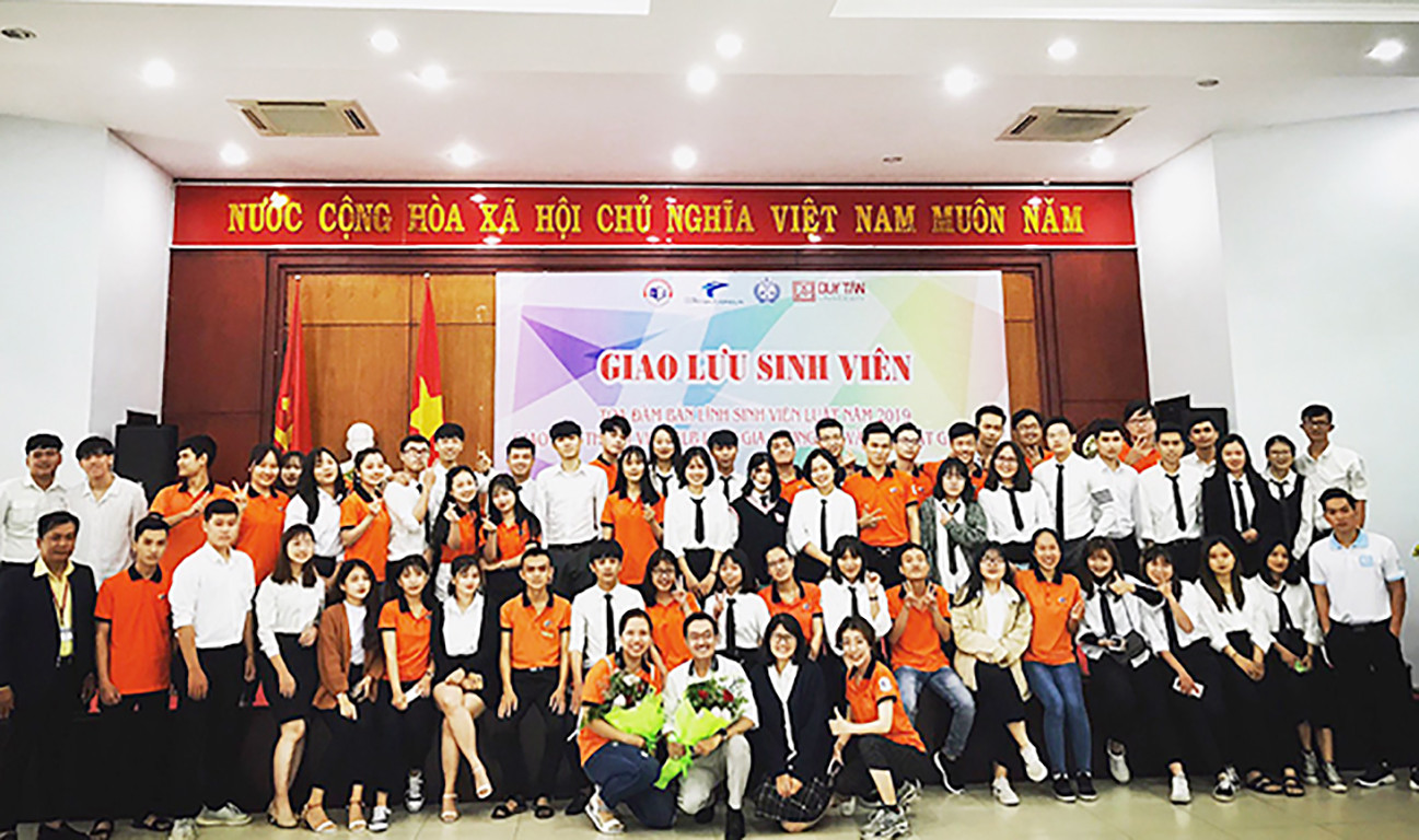 Ngành Luật và Luật Kinh tế: Sứ mệnh của cán cân công lý ảnh 2